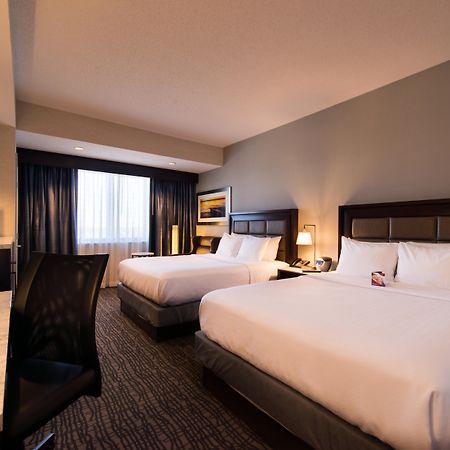 Crowne Plaza Springfield Convention Center By Ihg Hotel Exterior foto